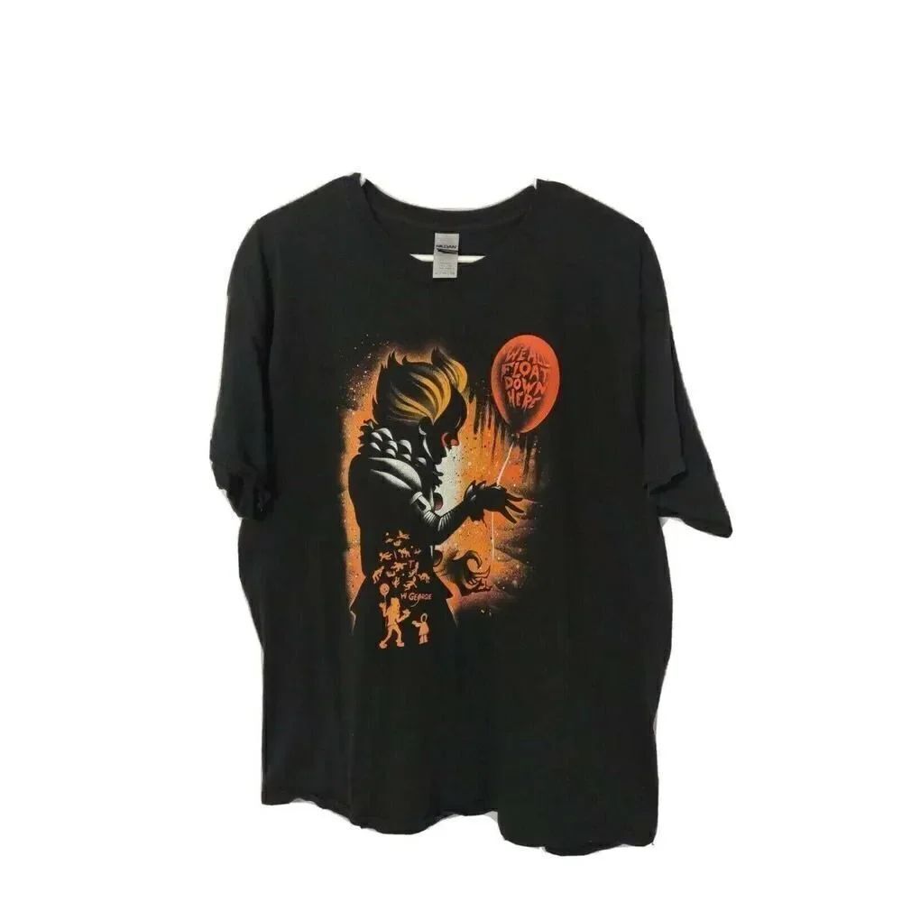 We All Float Down Here It T Shirt Men's XL Graphic Print It with a Balloon